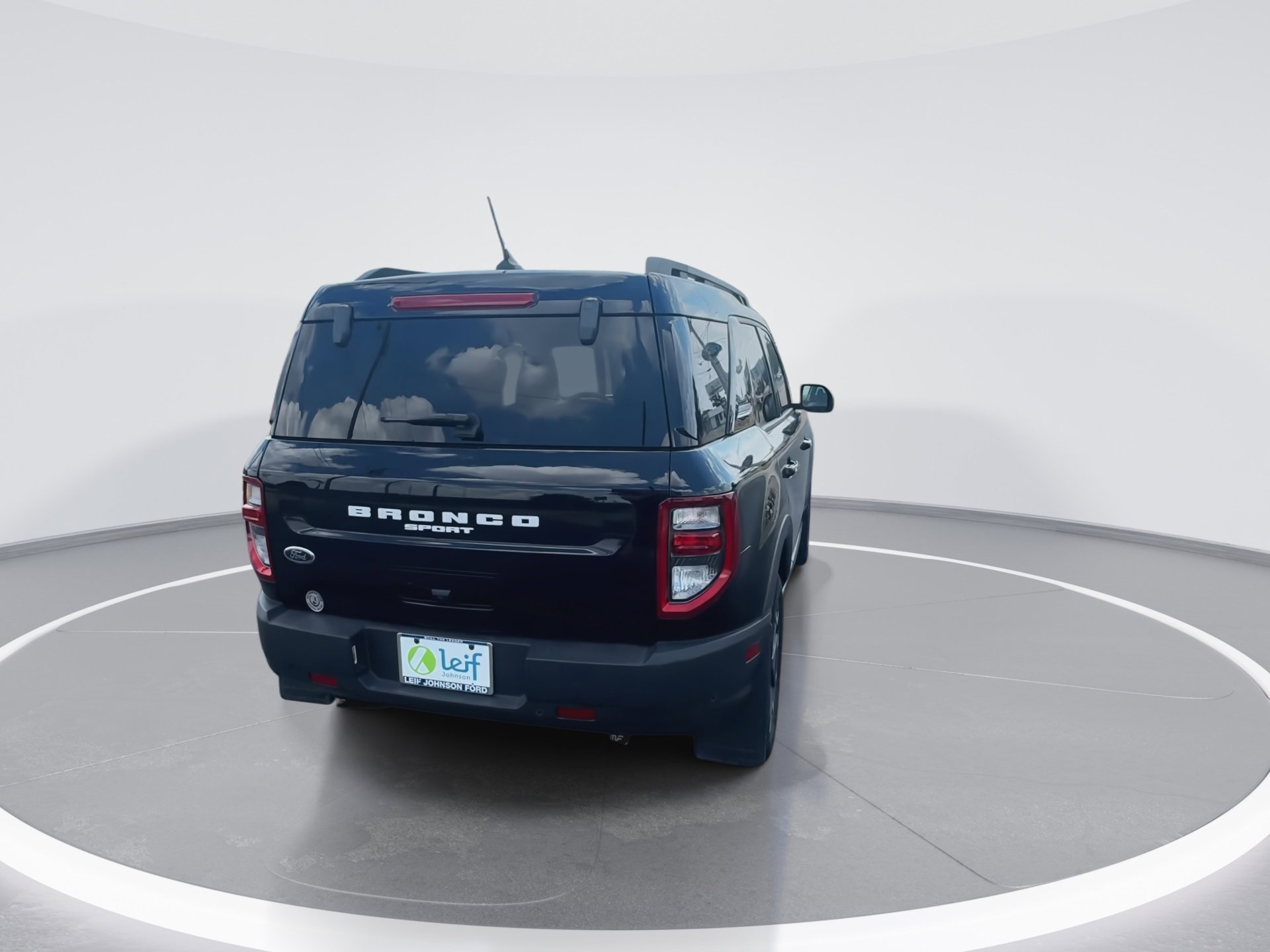 Certified 2024 Ford Bronco Sport Outer Banks w/ Tech Package image 11