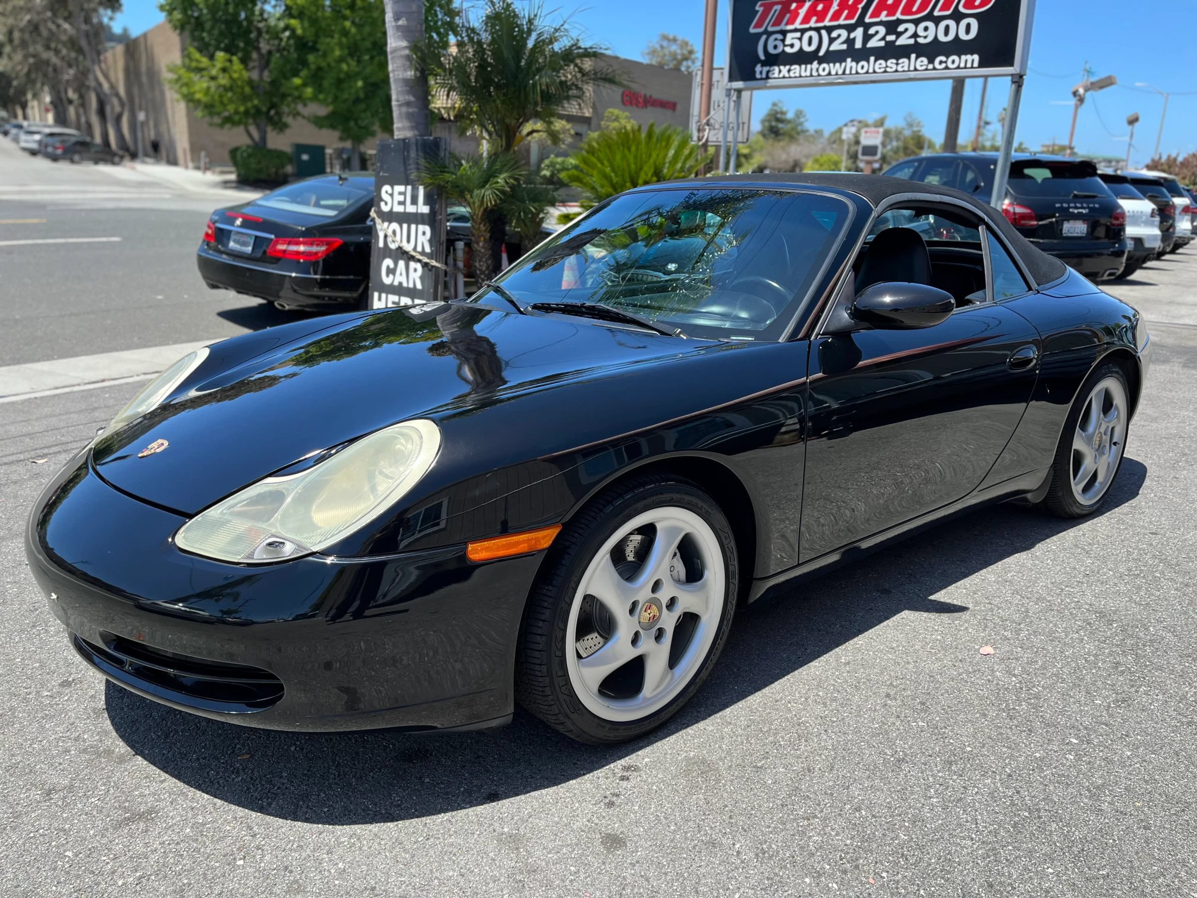 Used 2001 Porsche 911 Carrera 4 AWD/4WD image 3