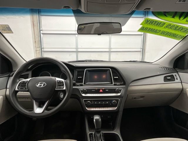 Used 2019 Hyundai Sonata SE image 4