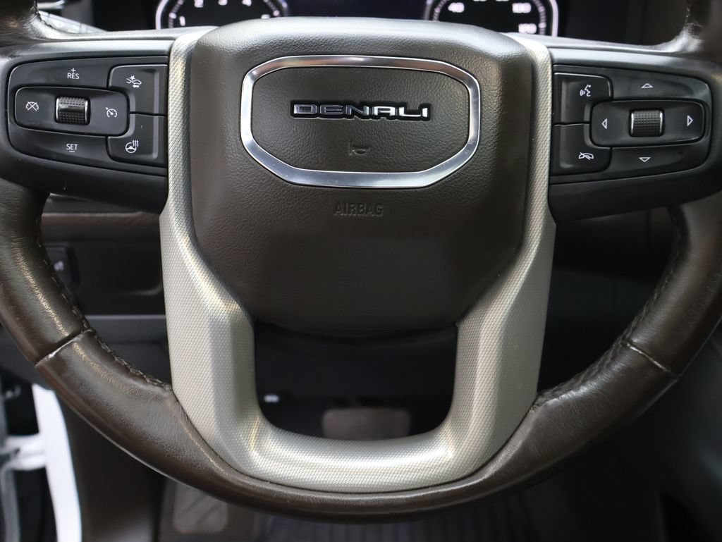 Used 2021 GMC Yukon Denali w/ Denali Premium Package AWD/4WD image 19