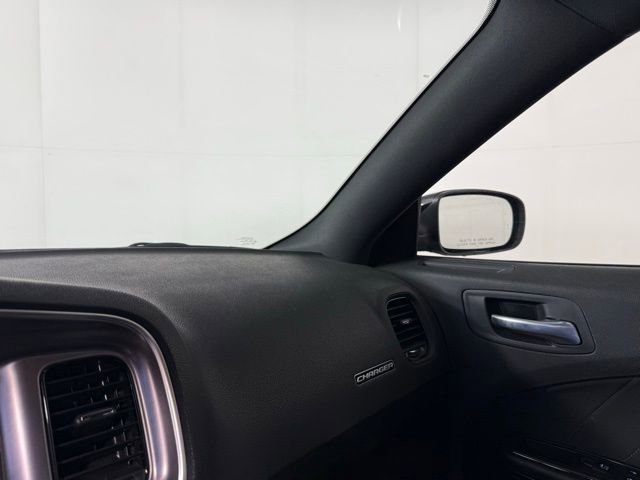 Used 2021 Dodge Charger SXT w/ Blacktop Package image 16