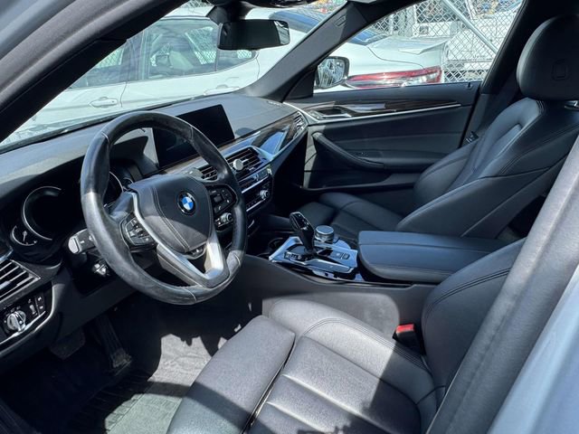 Used 2019 BMW 530i xDrive w/ Convenience Package AWD/4WD image 19
