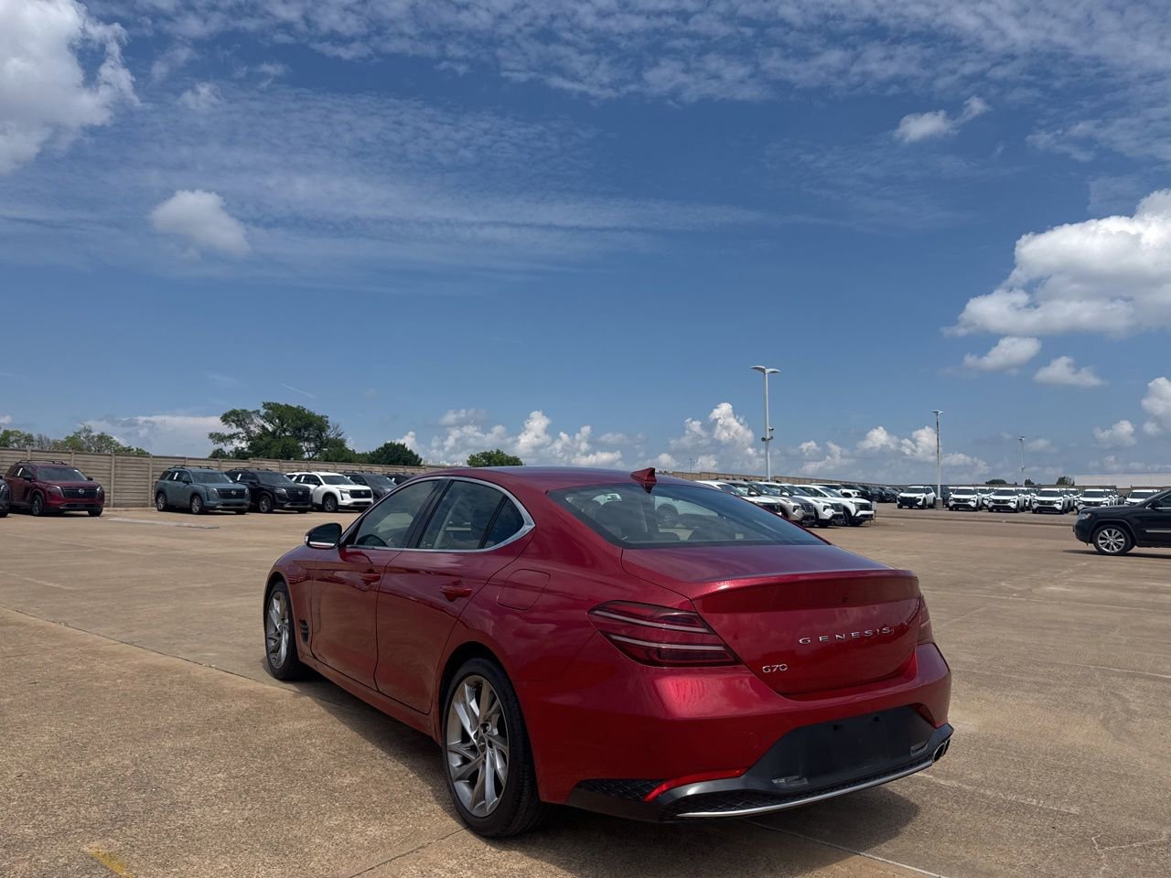 Used 2022 Genesis G70 2.0T RWD image 16