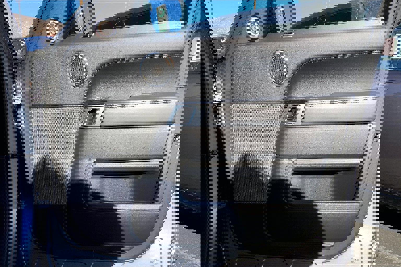 Certified 2022 Land Rover Range Rover Sport HSE Silver Edition AWD/4WD image 22