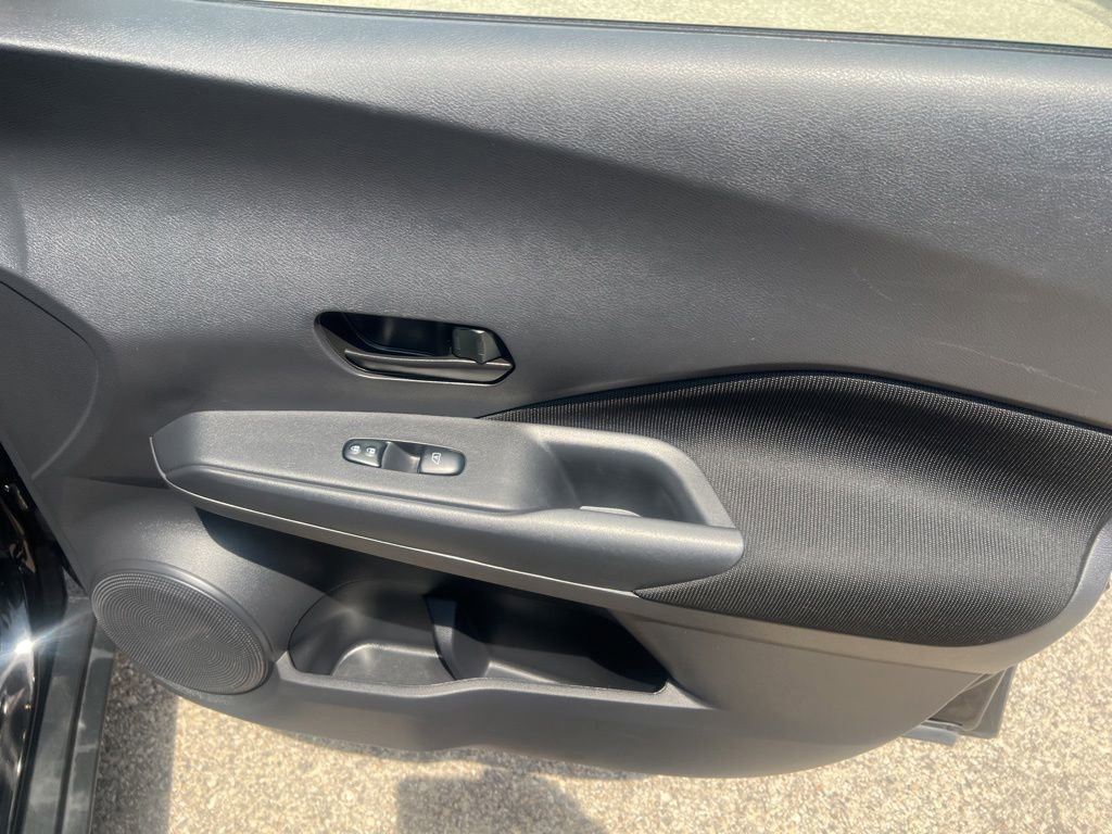 Used 2022 Nissan Kicks S FWD image 22
