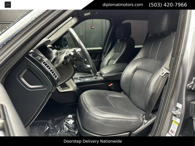 Used 2019 Land Rover Range Rover Supercharged AWD/4WD image 18