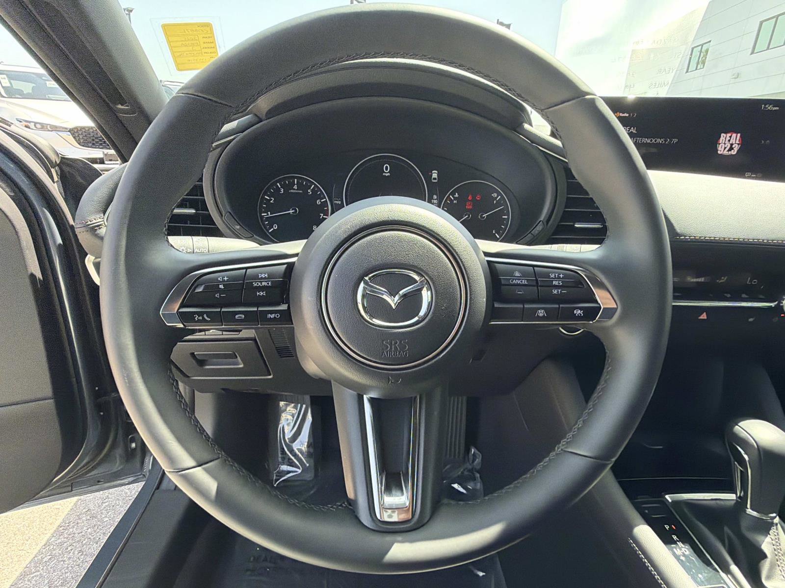 Used 2025 MAZDA MAZDA3 Hatchback w/Premium Plus Pkg AWD/4WD image 8
