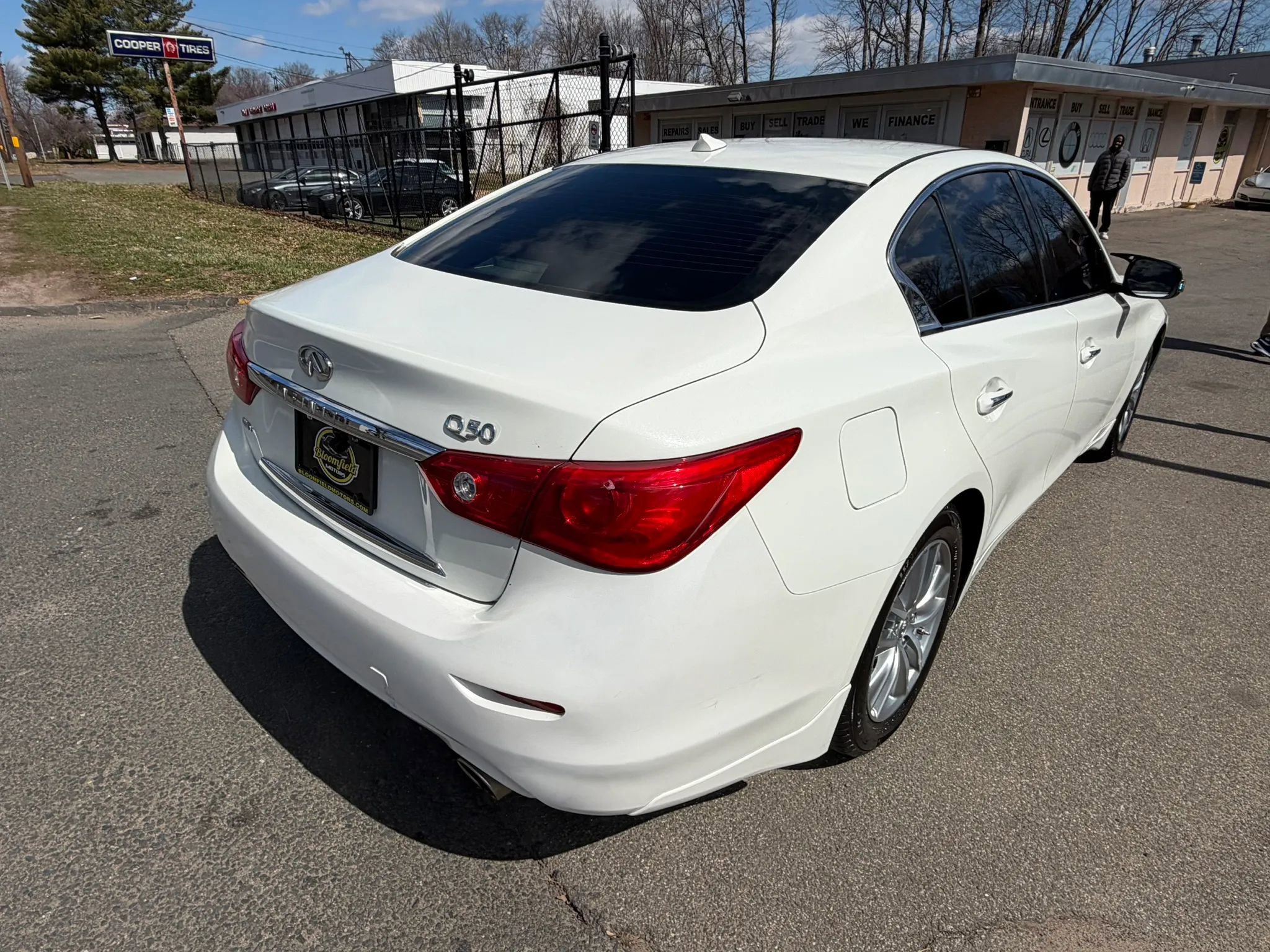 Used 2015 INFINITI Q50 Premium w/ Navigation Package AWD/4WD image 5