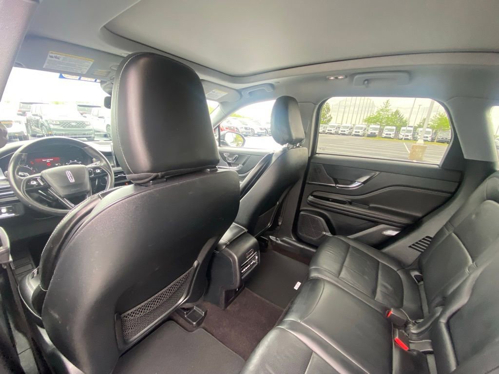 Used 2021 Lincoln Corsair AWD w/ Premium Package image 23