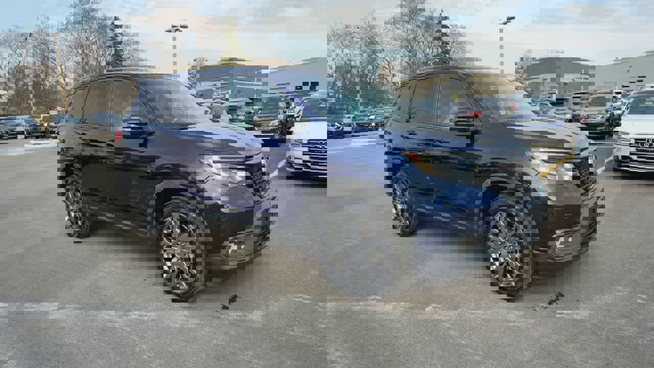 Used 2020 Honda Passport EX-L image 2