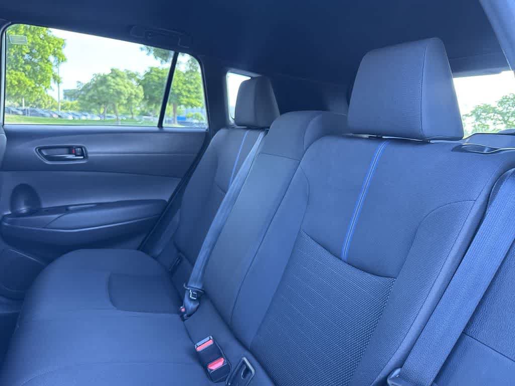 Used 2023 Toyota Corolla Cross AWD Hybrid w/ Moonroof Package image 22
