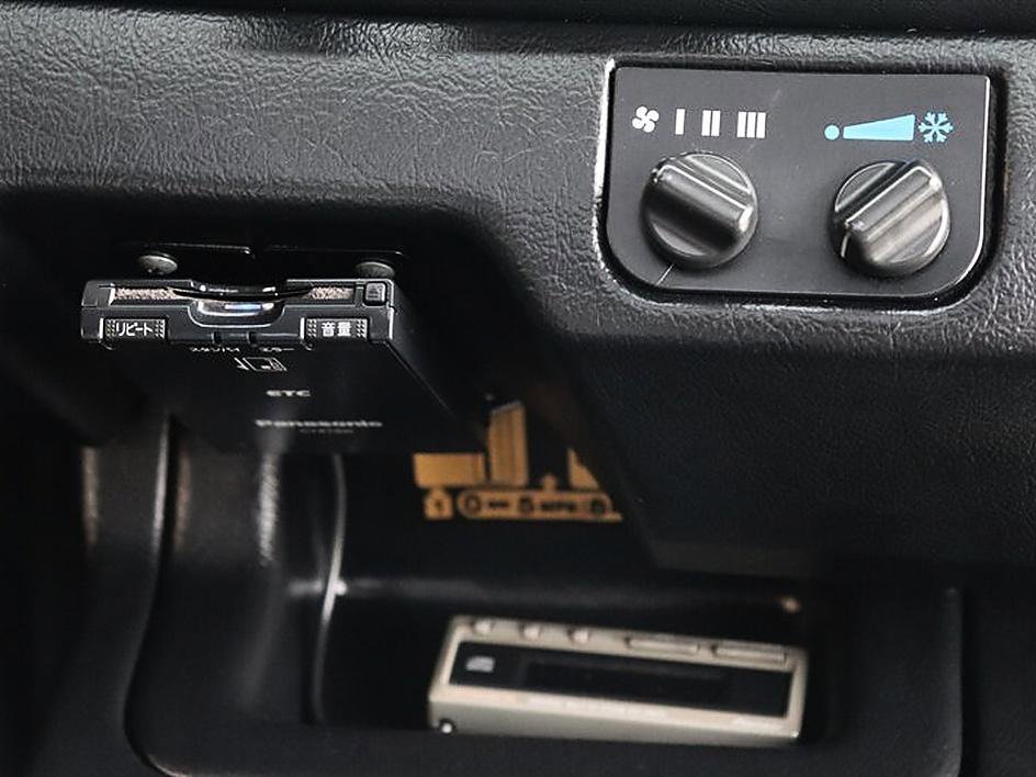 Used 1997 Land Rover Defender 90 AWD/4WD image 43