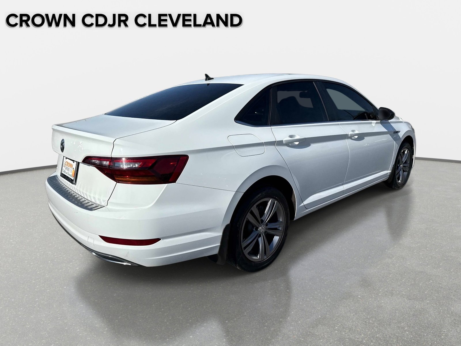 Used 2019 Volkswagen Jetta R-Line image 4