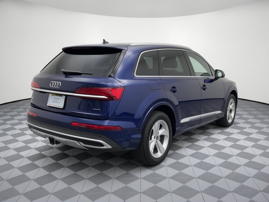 Used 2023 Audi Q7 2.0T Premium w/ Convenience Package AWD/4WD image 9