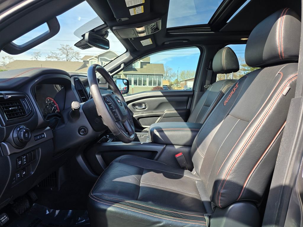 Used 2021 Nissan Titan PRO-4X w/ Pro-4x Convenience Package image 22