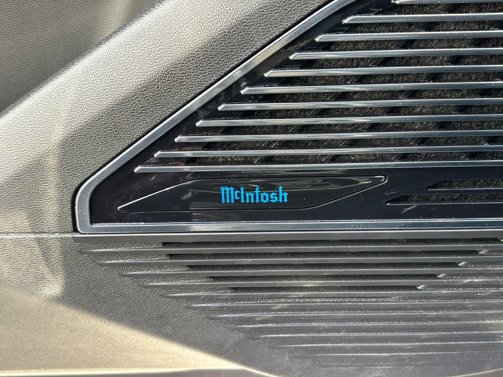 Used 2024 Jeep Wagoneer Launch Edition image 26