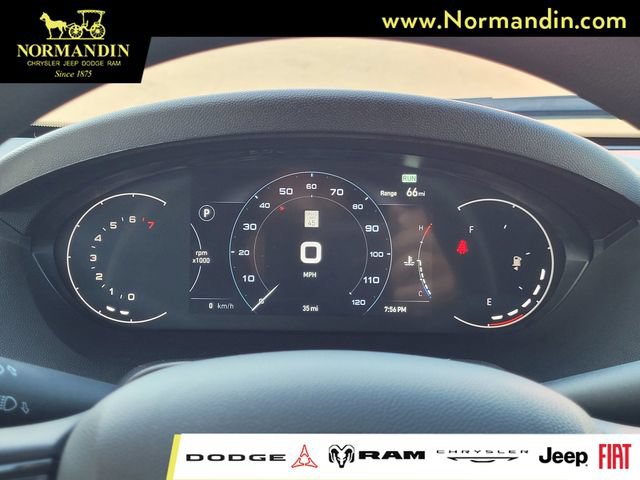 Used 2025 RAM ProMaster 2500 w/ U-Haul Equipment Group FWD image 8
