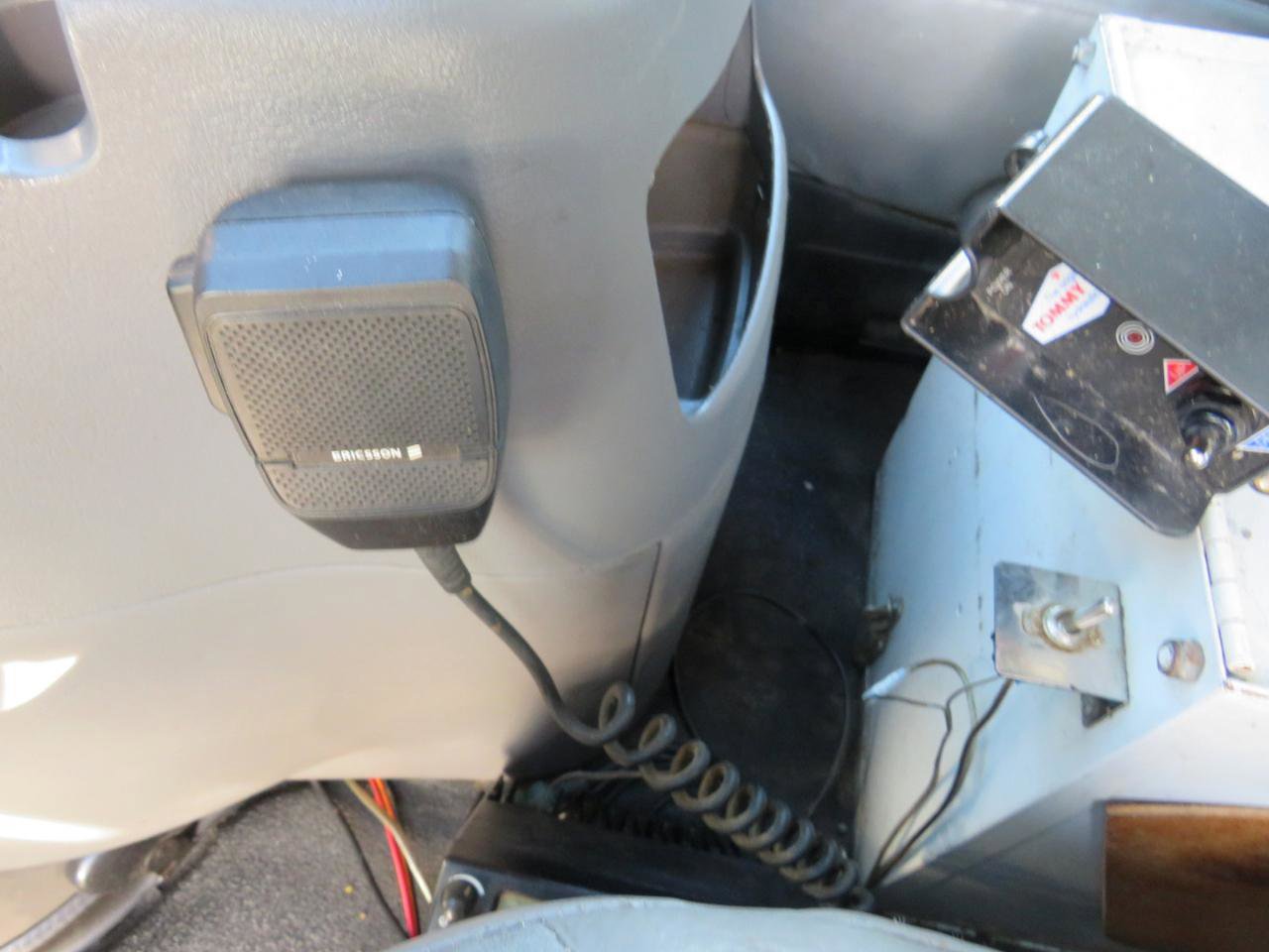 Used 2001 Ford E-150 and Econoline 150 RWD image 13
