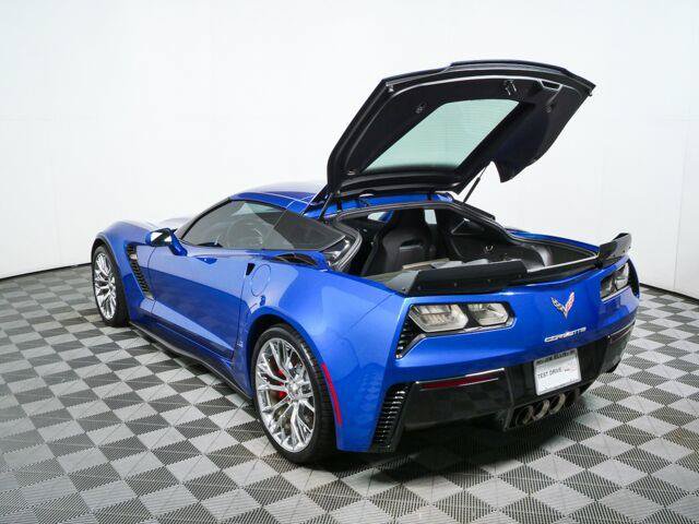 Used 2016 Chevrolet Corvette Z06 w/ 2LZ Preferred Equipment Group RWD image 31