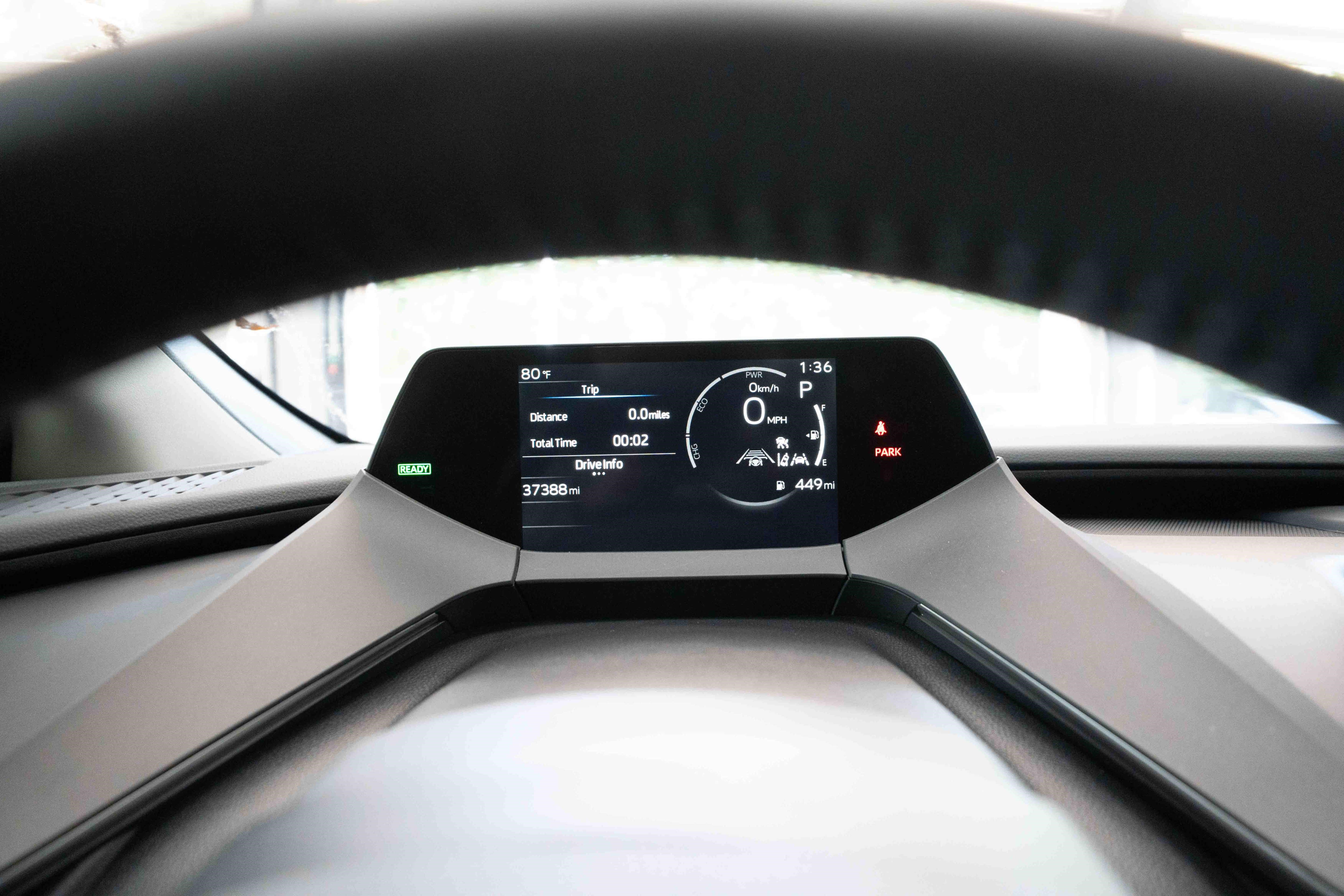 Used 2025 Toyota Prius LE FWD image 16
