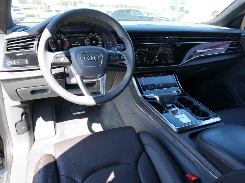 Used 2019 Audi Q8 Prestige AWD/4WD image 25