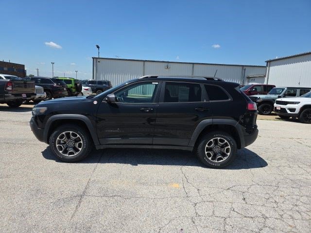 Used 2021 Jeep Cherokee Trailhawk AWD/4WD image 5