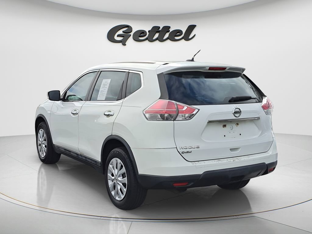 Used 2015 Nissan Rogue S image 4