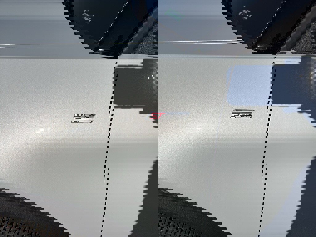 New 2026 Ford Explorer ST-Line w/ ST-Line Street Pack image 16