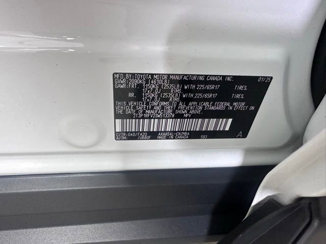 Used 2025 Toyota RAV4 XLE w/ Convenience Package AWD/4WD image 32
