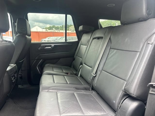 Used 2025 Chevrolet Tahoe Z71 AWD/4WD image 9