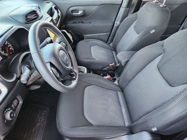 Certified 2021 Jeep Renegade Latitude image 12