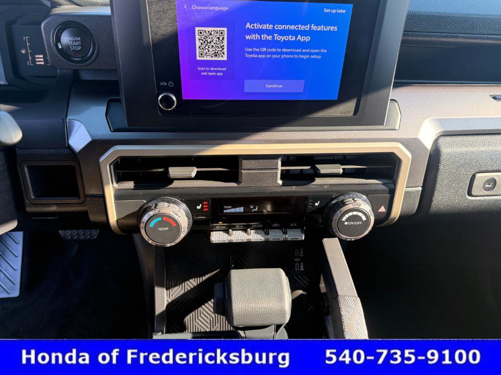 Used 2025 Toyota Tacoma SR5 image 13