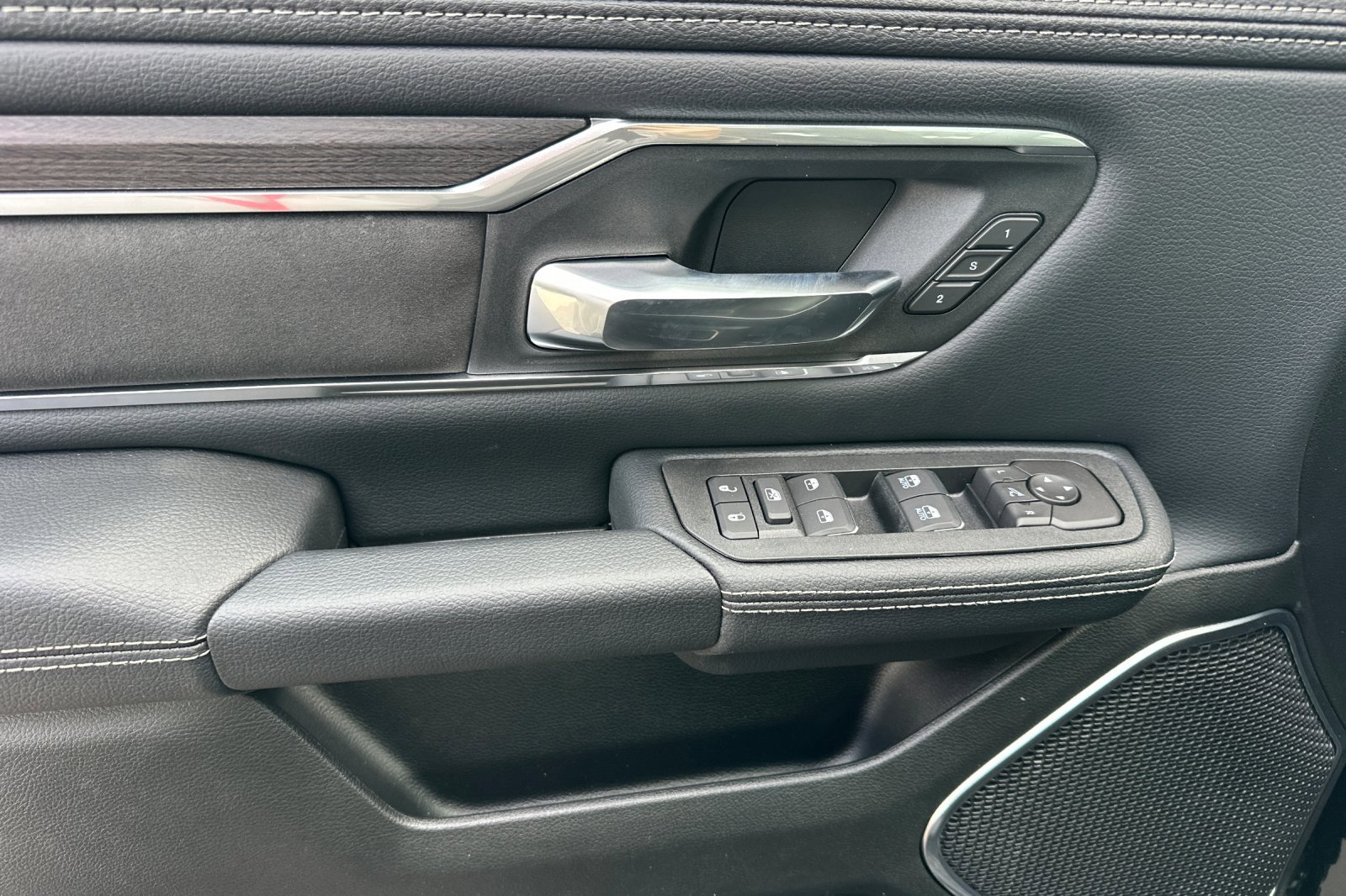 New 2026 RAM 1500 Laramie image 10