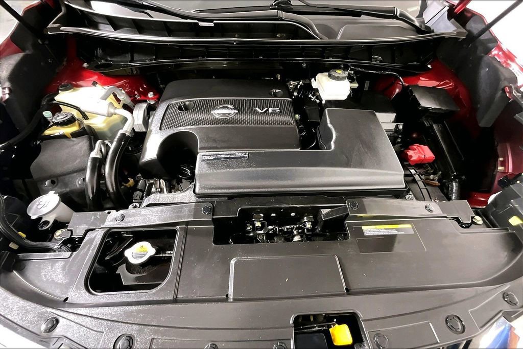 Used 2017 Nissan Murano SV image 9