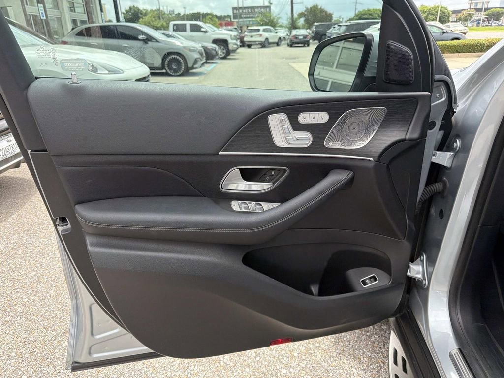 Used 2024 Mercedes-Benz GLE 350 4MATIC image 19