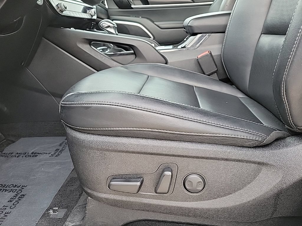 Used 2025 Kia Telluride S AWD/4WD image 11