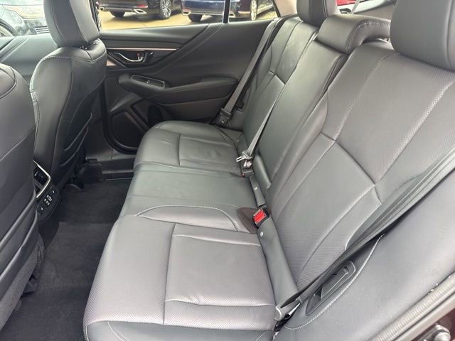 Used 2025 Subaru Outback Limited AWD/4WD image 26