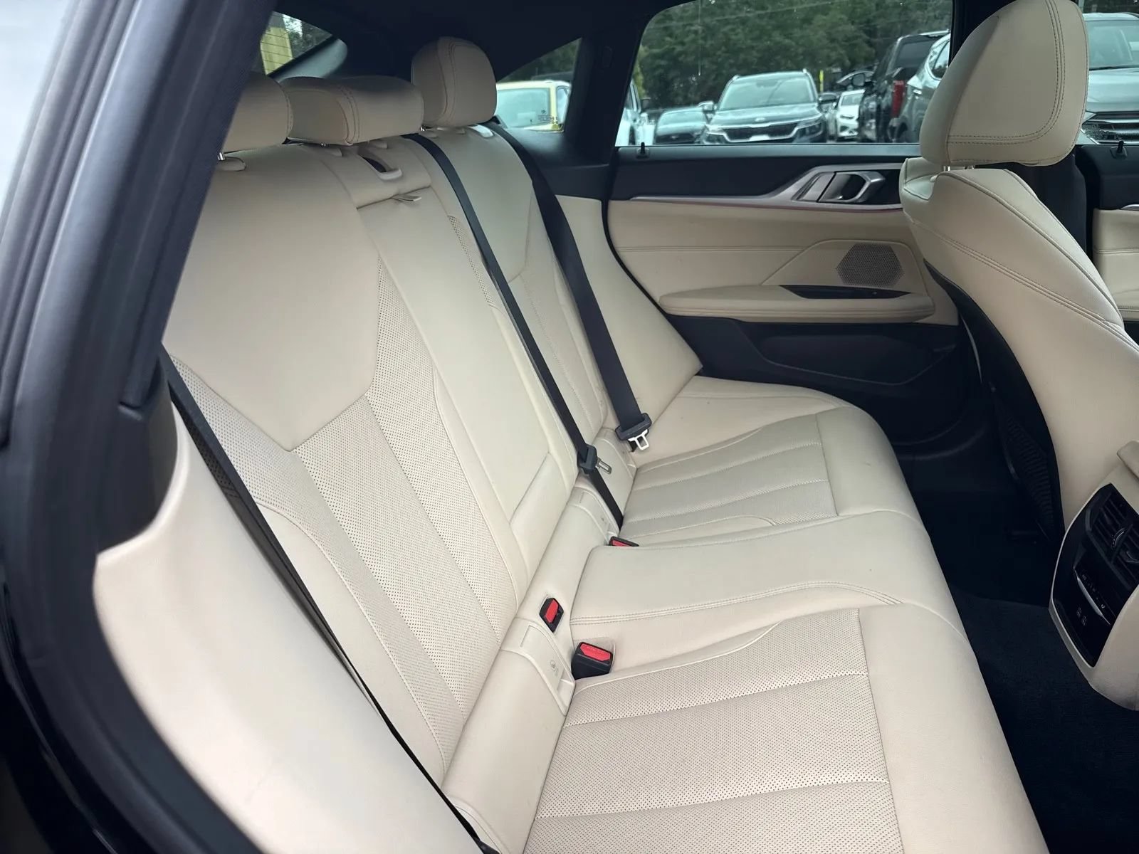 Used 2023 BMW i4 eDrive35 w/ Premium Package RWD image 15