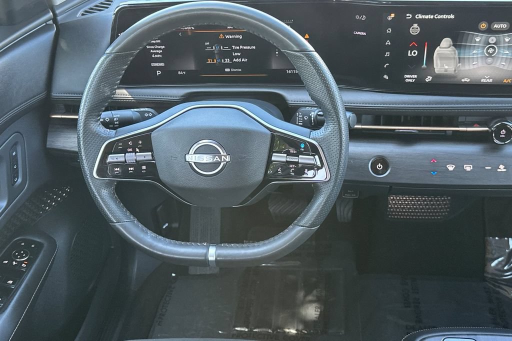 Used 2023 Nissan Ariya FWD image 13
