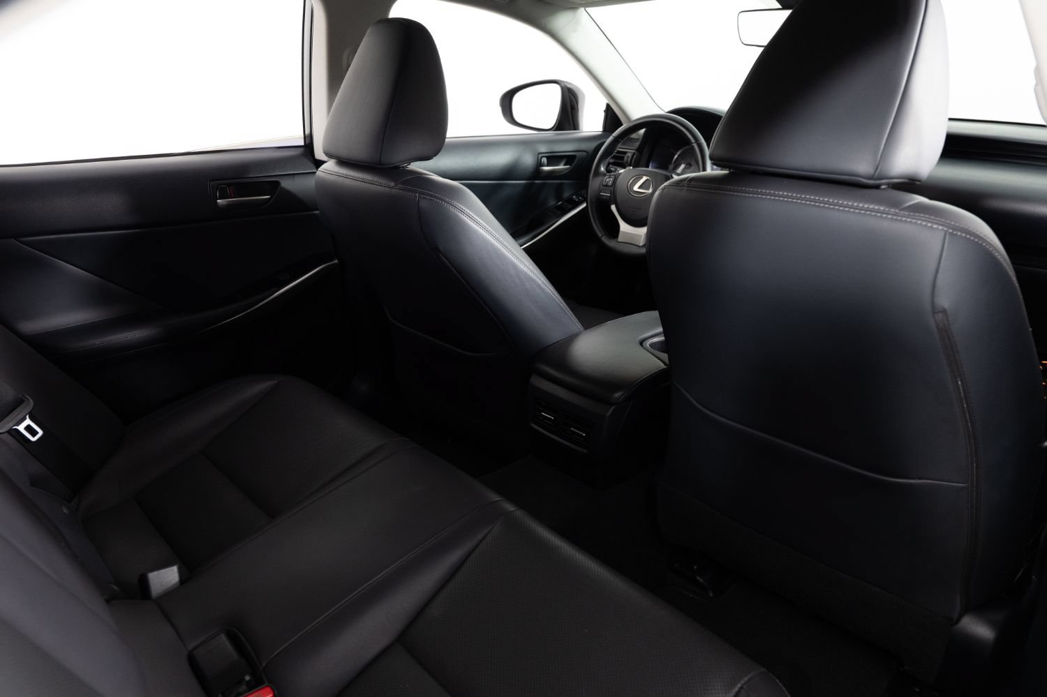 Used 2017 Lexus IS 200t RWD image 20