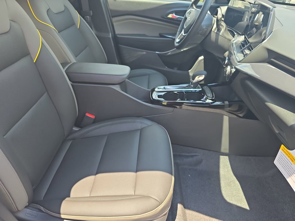 New 2026 Chevrolet Trax ACTIV w/ Driver Confidence Package FWD image 10