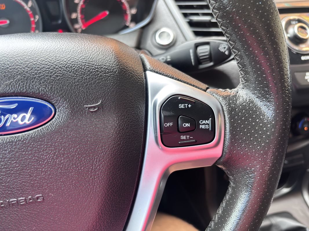 Used 2016 Ford Fiesta ST FWD image 20