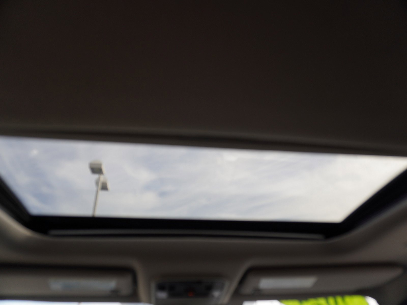 Used 2024 Toyota Sequoia Limited image 19