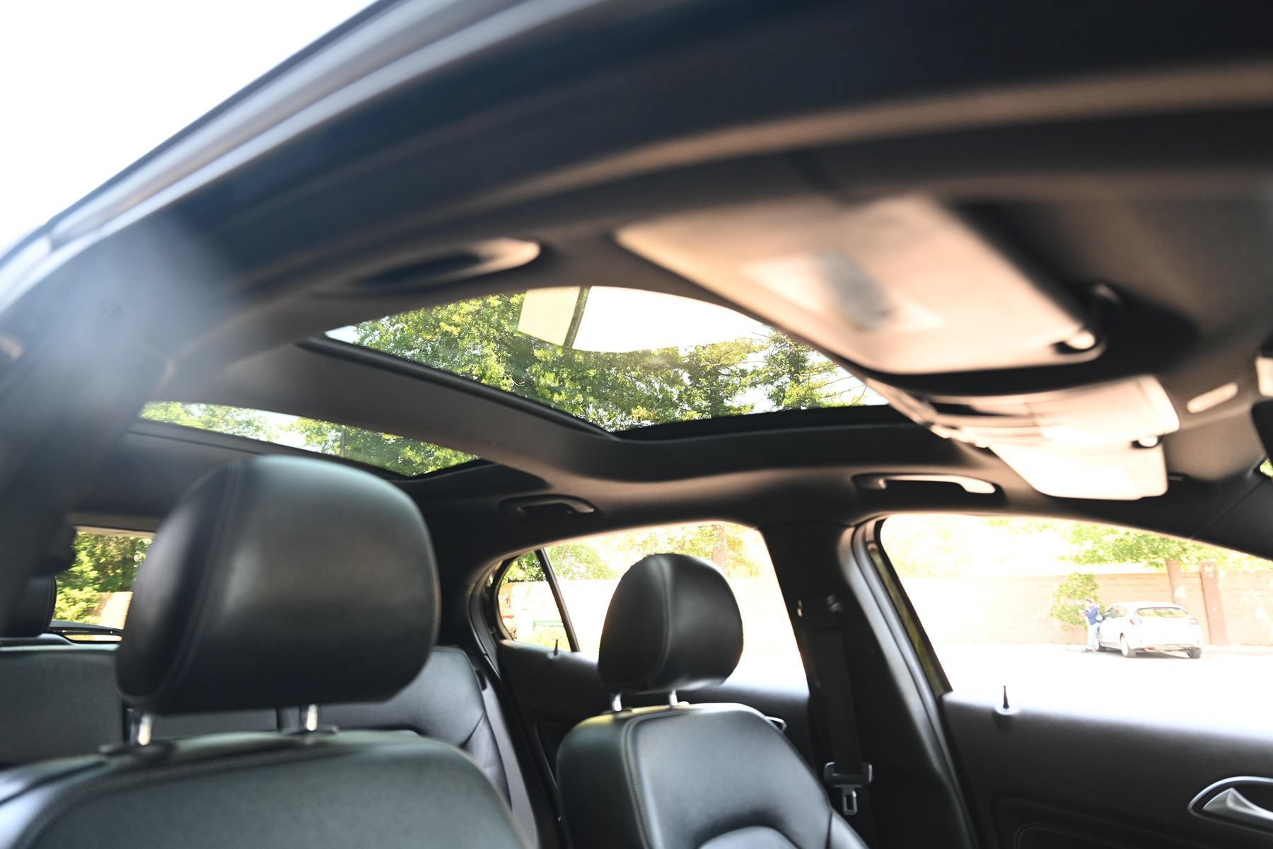 Used 2016 Mercedes-Benz GLA 250 image 21