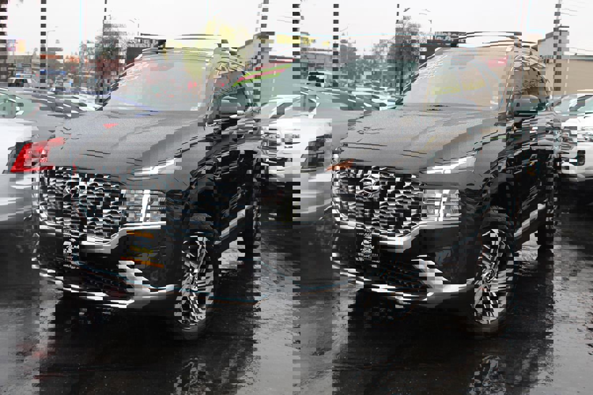 Used 2022 Hyundai Santa Fe SEL w/ Convenience Package image 42