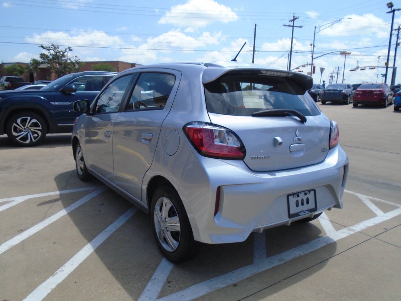 Used 2024 Mitsubishi Mirage ES FWD image 7