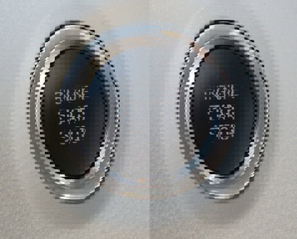 Used 2023 Toyota Corolla XSE image 8