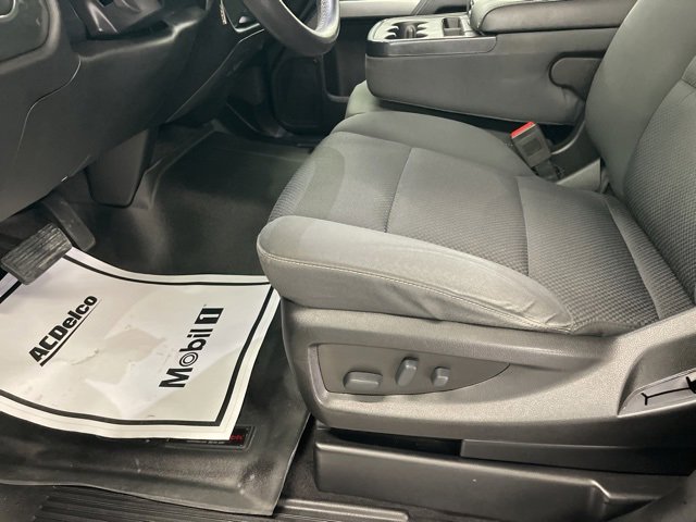 Used 2018 Chevrolet Silverado 1500 LT w/ All Star Edition image 11