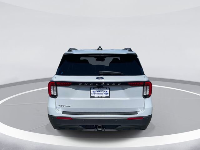 New 2026 Ford Explorer Active RWD image 5