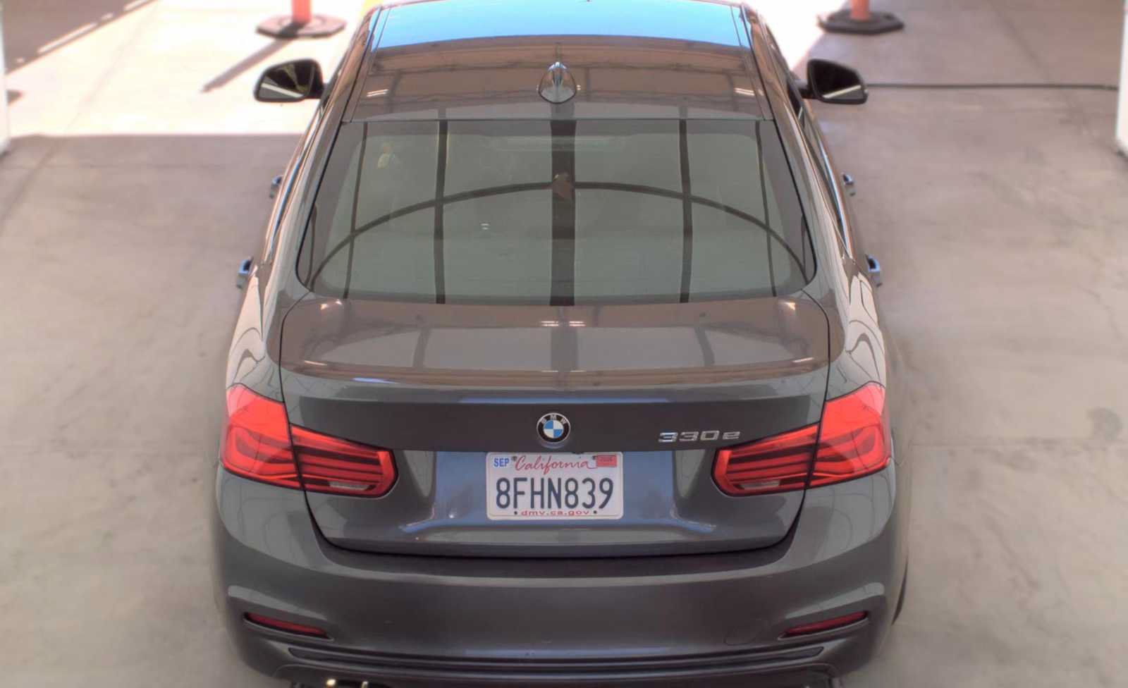 Used 2018 BMW 330e RWD image 5